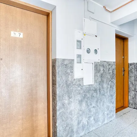 Apartment Firfas 7a